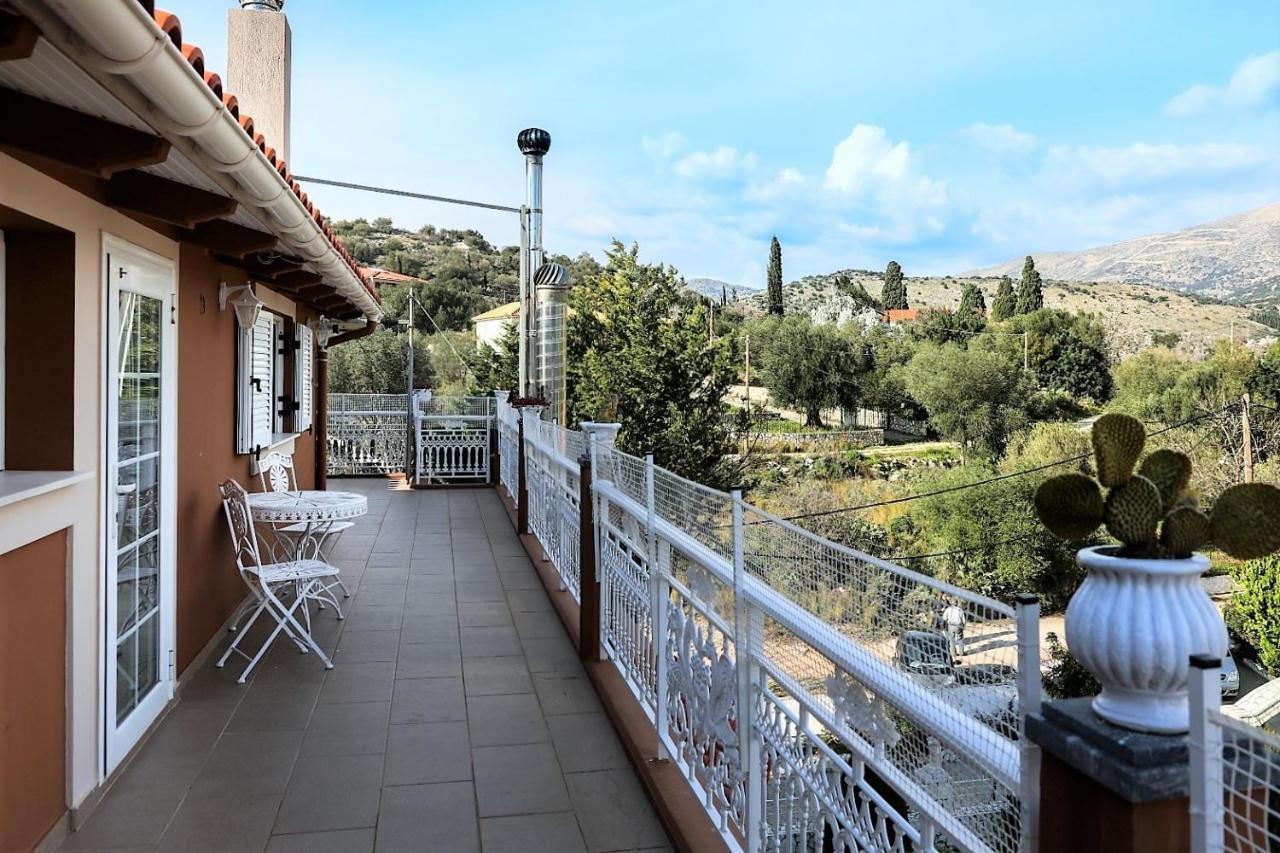 Liberis Loft Suite Argostoli  Eksteriør billede